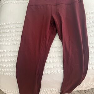 NWOT Lululemon Align 25” leggings size 8 maroon